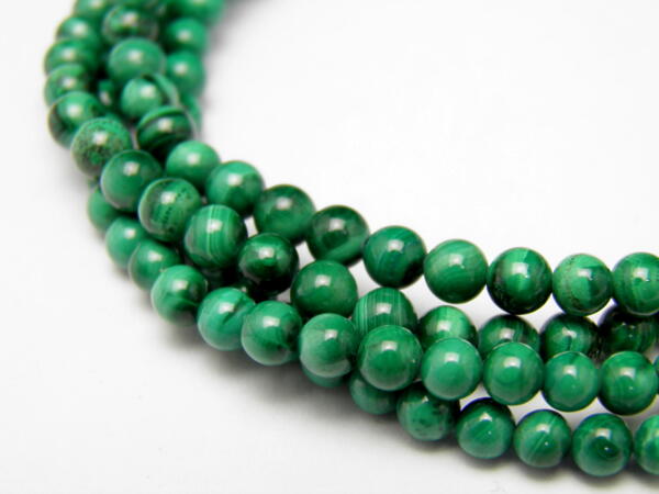 天然石 マラカイトAA 4mm玉 丸玉 メガネチェーン パワーストーン