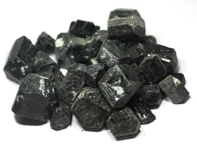 誕生石 １０月 黒トルマリン単結晶 1kg 天然石 パワーストーン 15,373円