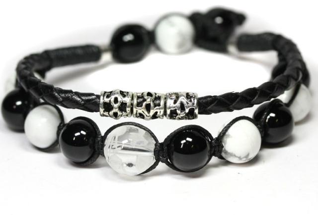 【ブレスレット】編込みレザーブレス 水晶(素彫り) 五爪龍入り ホワイトハウライト・オニキス 天然石 パワーストーンの通販は