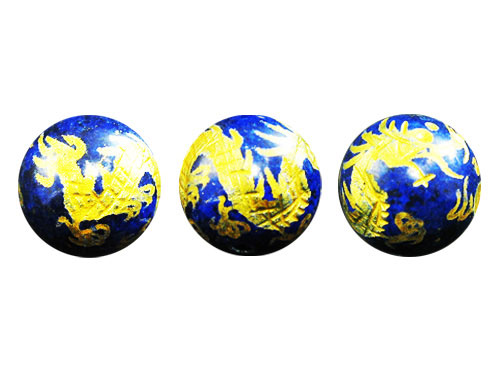 ラピスラズリでできた龍の彫刻です　風水 ラピスラズリでできた龍の彫刻です 風水 ラピスラズリでできた龍の彫刻