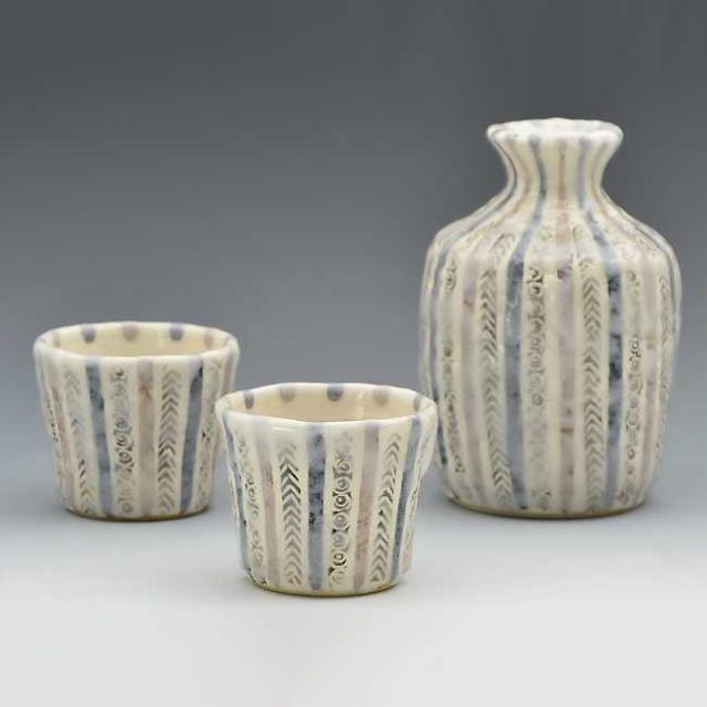 蔵出し九谷酒器5点セット(徳利1本、盃4個) 【公式通販】