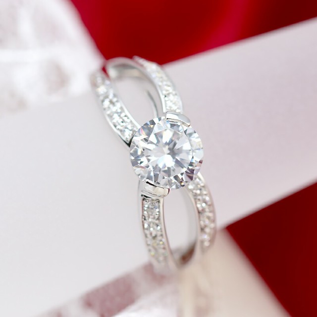 中央宝石研究所 鑑定書付き】☆pt950 超大粒 1.0ct 豪華 鑑定