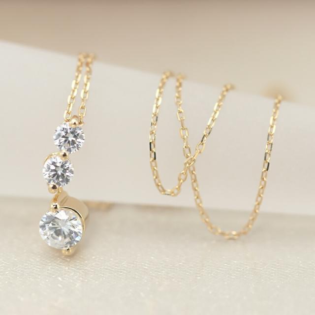 K10YG/WG/PG ダイヤモンド 0.5ctUP 【Hカラークラス/SIクラス】 トリロジー ペンダント ネックレス ダイヤ 3p 0.5キャラット ゴールド 10金 ゴールドカラーは選べる プレゼント ギフト K10 スリーカラー 大粒 3粒の通販は K10YG/WG/PG ダイヤモンド 0.5ctUP 【Hカラークラス/SIクラス】 トリロジー ペンダント ネックレス ダイヤ 3p 0.5キャラット ゴールド 10金 ゴールドカラーは選べる プレゼント ギフト K10 スリーカラー 大粒 3粒の通販は