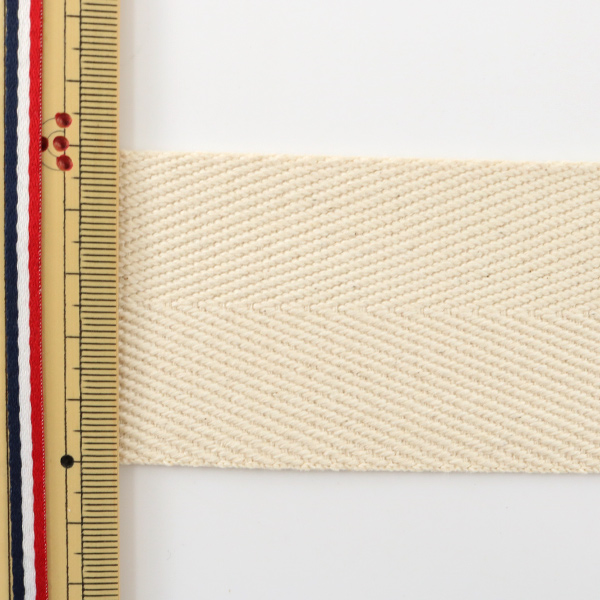 数量5から テープ 太綾テープ 50mm 521 アイボリー の通販はau Pay マーケット 手芸と生地のユザワヤ