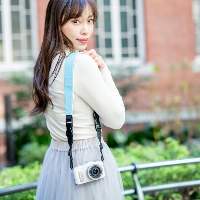 早坂 華乃さんが開発したカメラストラップ「chiKano」日本製 名入れ 一眼レフ ミラーレス 着脱可能 デジカメ おしゃれ かわいい 取り外し 刺繍 斜めがけ カメラ女子 レザー canon sony nikon ライカ 肩掛け 長さ 調整 調節 オリンパス コンデジ 富士フイルム 付け替え_12