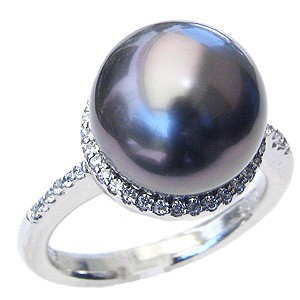 ブラックパール黒真珠　ダイヤモンド　指輪