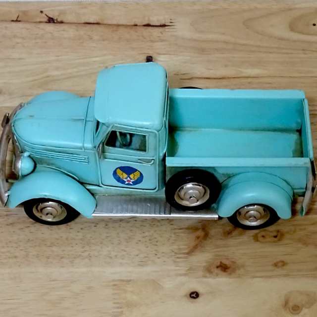ヴィンテージカー トラック レトロ Truck ブリキ 置物 車