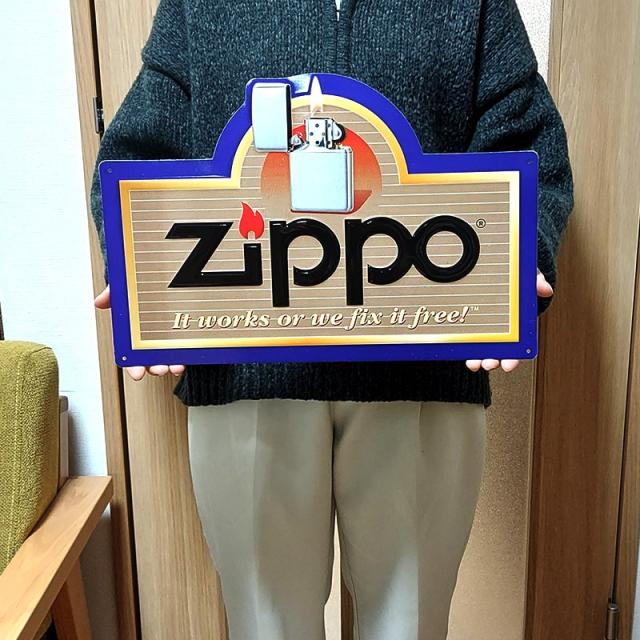 ブリキ看板 ZIPPO 正規品 エンボスメタルサイン 廃盤 レア