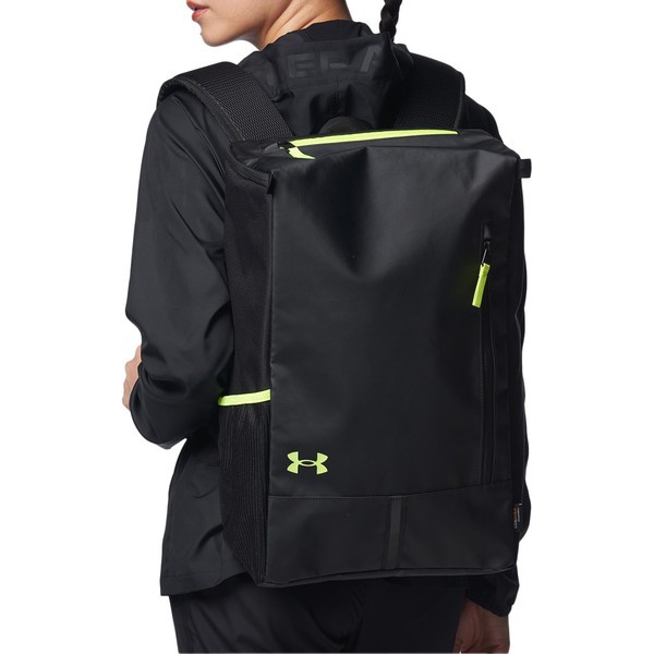 UNDER ARMOUR アンダーアーマー UAクール ターポリン バックパック4.0 27L バックパック 1384756-002