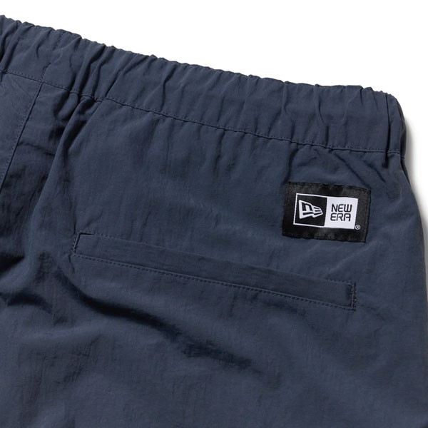 NEW ERA ニュー内鰓 オーバーサイズド ナイロン カーゴパンツ 米国海軍 14682660