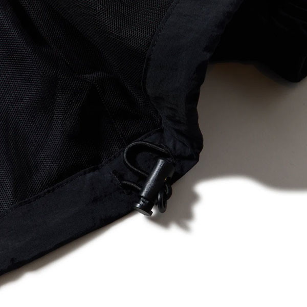 NEW ERA ニュー内鰓 ナイロン コーチジャケット 黒いこと 14682674