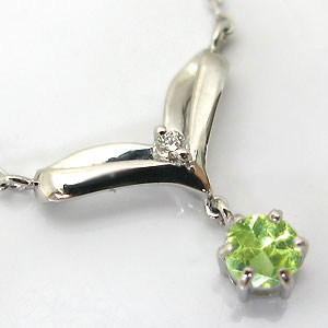 ペリドット・ネックレス・ハート・ペンダント・18金