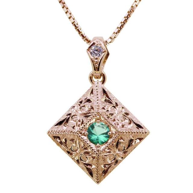 ネックレス レディース k18 18金 18k ペンダント エメラルド アクセサリー 彫り 洋彫り 洋唐草 ゴールド ネックレス