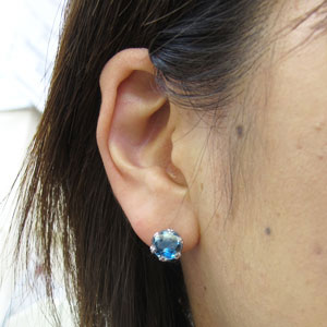 ブルートパーズ・王冠・ピアス・K10・一粒_1
