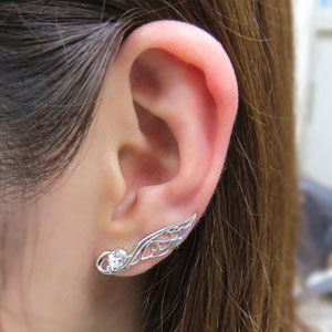 プラチナ キュービックジルコニア イヤーカフ フェザー 白鳥 ピアス_1