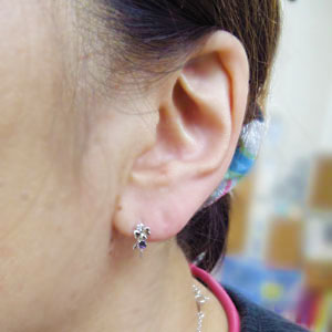 クローバー ピアス K10 アメジスト ピアス 四葉のクローバー] お花 アメジスト ピアス 2月誕生石 10k K10 10金