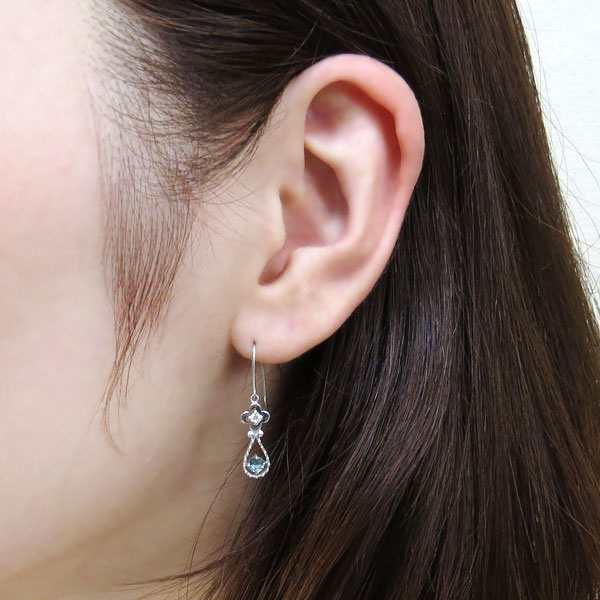 ジュエリーフィガロ ピアス K18 ブルートパーズ PG 一粒 ピンク