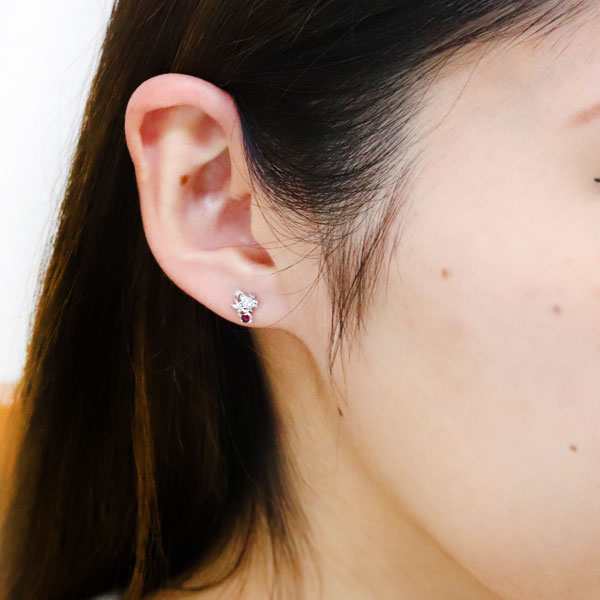 【2024】三越のお歳暮・冬ギフト ピアス レディース 7月誕生石 ルビー 18金 サクラ 花 ルビー
