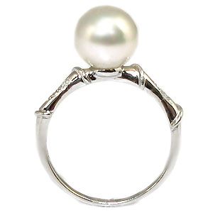 パール８ミリ プラチナリング 白蝶真珠/パール リング/指輪 13.7ミリ位 プラチナ900 PT900 大粒純白