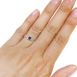 楽天市場】アメジストリング 唐草 一粒 K18 ミル打ち 婚約指輪