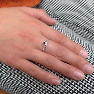 ティアラ リング ルビー 10金 指輪 ファランジリングの通販はau PAY マーケット - PLEJOUR-プレジュール- | au PAY  マーケット－通販サイト