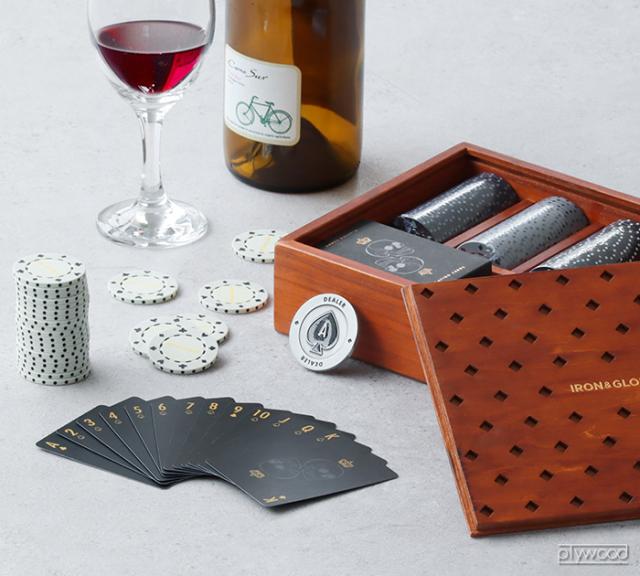 ポーカーセット ポーカー トランプ ポーカーチップ サックユーケー プレミアムポーカーセット SUCK UK Deadman's Hand テキサスホールデム カジノセット 収納ケース付き カジノゲーム トランプゲーム トーナメント おしゃれ 送料無料