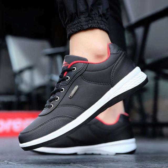 最高幅広 スニーカー メンズ ブランド ファッションのすべて