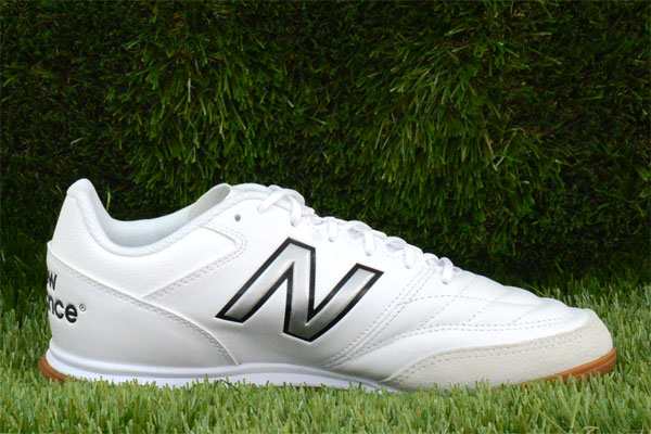 ニューバランス New Balance 442 Team ID フットサルシューズ 22SS(MS42IWT22E)｜au PAY マーケット