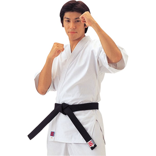 九桜 KUSAKURA フルコンサラシカラテウワギ 4号 格闘技 武道 (r8nc4)の通販は 7,304円