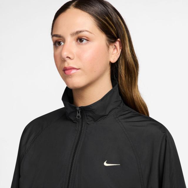 NIKE(ナイキ) ナイキ ウィメンズ NSW クラアシック UV トラック ジャケット スポーツスタイル ウェア ジャケット・ジャンパー IO1474_3