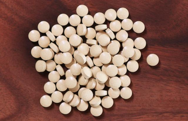 玉ねぎの皮EX（サプリメント・錠剤）27.9g(300mg×93粒)×10袋栄養補助食品 ケルセチン たまねぎ 玉葱 送料無料 国産 緑茶 ダイエット ギフト プレゼント お茶 母の日 父の日 2026 プチギフト 内祝い 早割_4