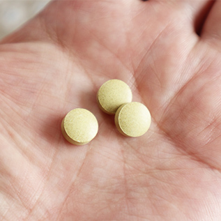 玉ねぎの皮EX（サプリメント・錠剤）27.9g(300mg×93粒)×10袋栄養補助食品 ケルセチン たまねぎ 玉葱 送料無料 国産 緑茶 ダイエット ギフト プレゼント お茶 母の日 父の日 2026 プチギフト 内祝い 早割_6