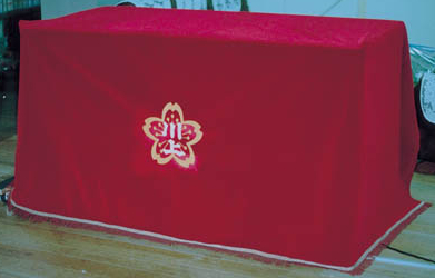 演台 花台を華やかに演出する 演台カバー ベルベット生地ワイン色 見積もりはその都度させていただきますの通販はau Pay マーケット Interieur Deco