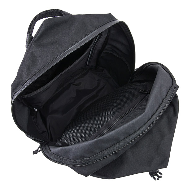 ブリーフィング リュック バックパック アーバン ジムパック 18.8L B4対応 URBAN GYM PACK NEO BRIEFING メンズ レディース 通勤 通学 BRL211P02