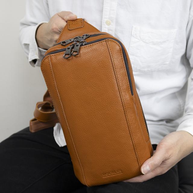ボディバッグ メンズ 本革 小さめ ショルダーバッグ メンズ ボディー