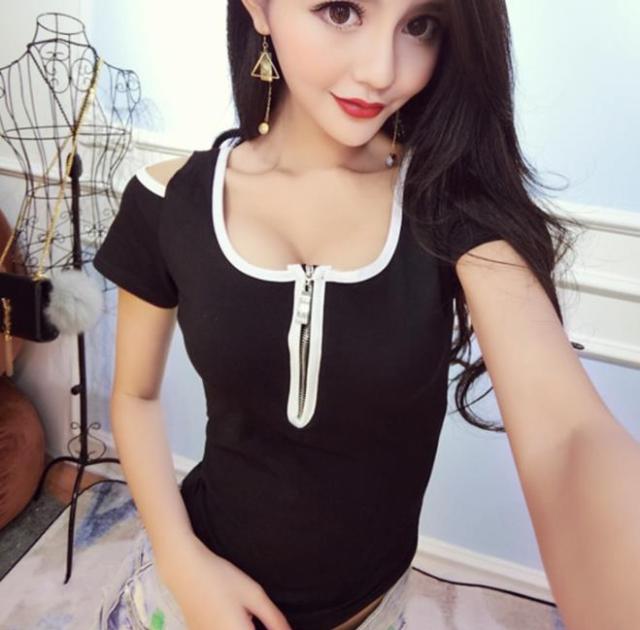 新入荷 胸開き ｔシャツ 半袖 タートルネック セーター レディースファッション タートル 胸開きタート セクシー Uネック ベアトップ の通販はau Pay マーケット 竹田商店