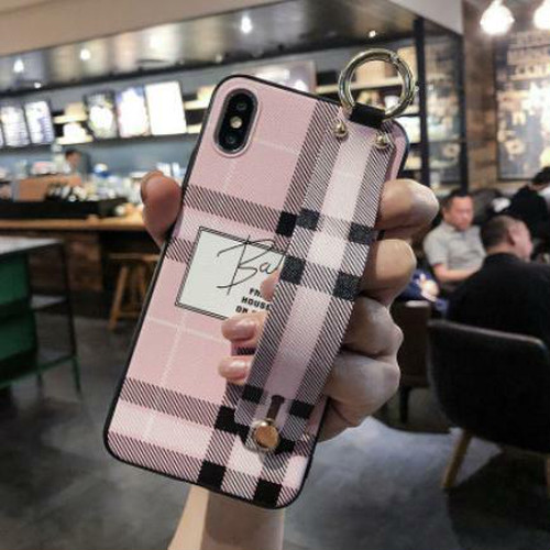 Laza Iphone7 8 ピンク Iphoneカバー チェック リストバンドリングブラケット ハンドストラップ スタンド機能 の通販はau Pay マーケット Tripstore