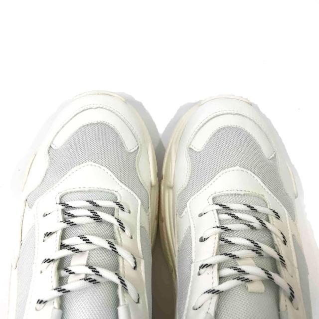 ダッドスニーカー メンズ ホワイト 白 ブラック 黒 トリプルカラー クリスマスプレゼント 男性の通販はau Pay マーケット ｃｃｉｌｕ チル 公式ｓｈｏｐ