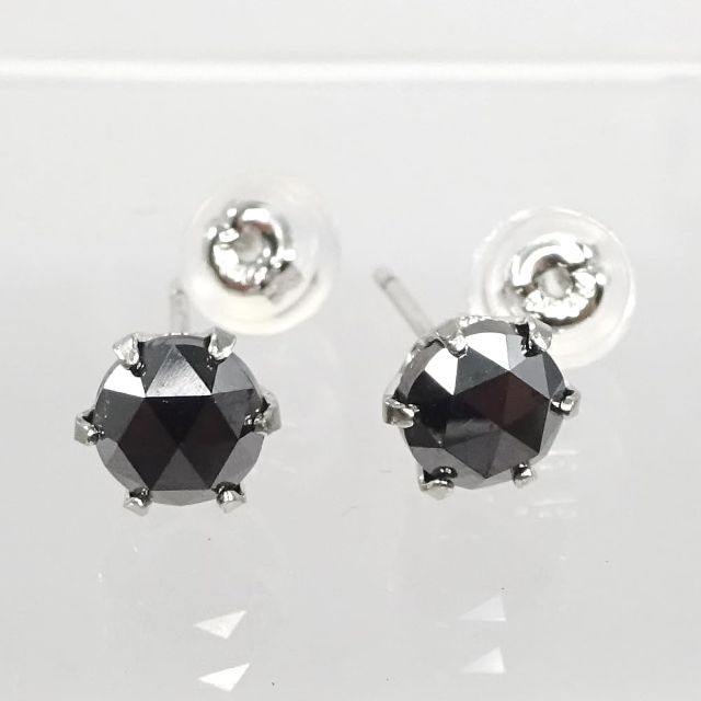 PT900ブラック ダイヤモンド ピアス ・スタッドタイプ計2.00カラット