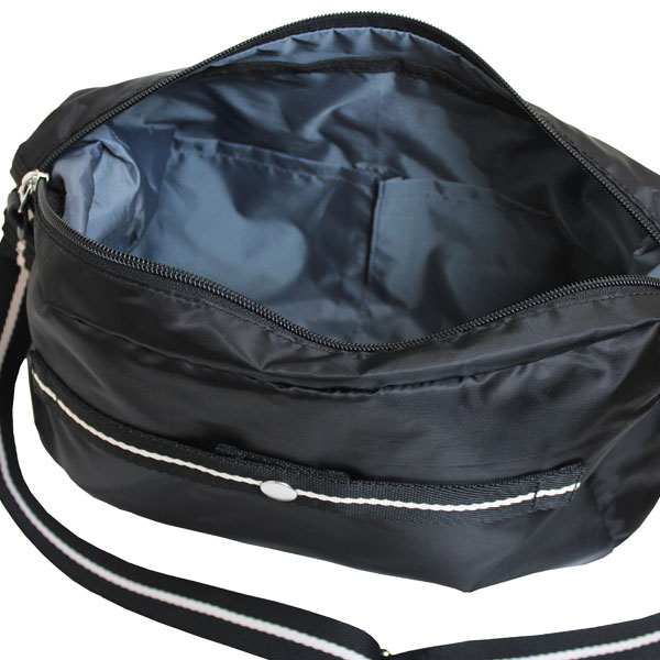 エース PUJOLS ニャンズトリップ2 横型ショルダーバッグ 大寸 猫しっぽ