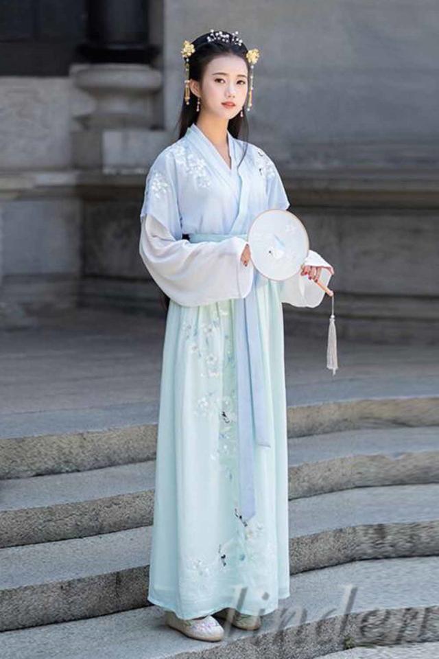 新元号 令和 記念 漢服 魏晋風 漢元素刺繍 女性 女の子  スカート コス服 中華服 写真撮影 古風 レディースコスプレ 仮装 学園祭 おしゃれ  5点セット 新元号 令和 記念 漢服 魏晋風 漢元素刺繍 女性 3点セット 女の子