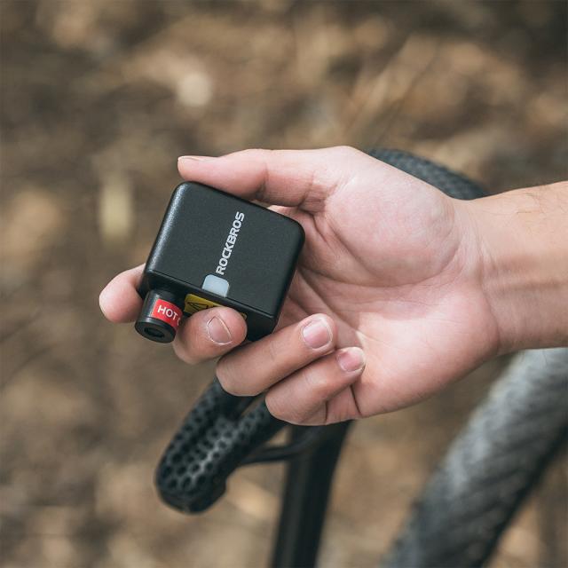自転車 電動 空気入れ 小型 軽量 携帯 コンパクト Type-C 充電式 仏式 米式 クロスバイク ロードバイク ロックブロス ROCKBROS