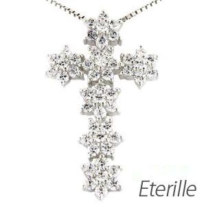 クロス ネックレス レディース ダイヤモンド プラチナ 900 ペンダント 十字架 雪 結晶 スノー クリスタルの通販は
