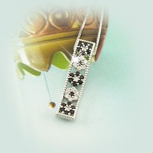 プラチナダイヤブローチ花フラワーネックレスブローチペンダント