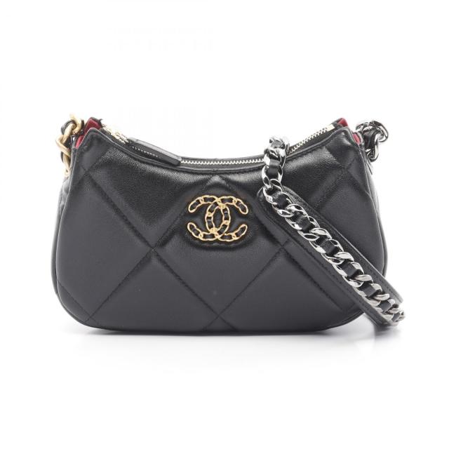 シャネル CHANEL シャネル19 マトラッセ スモール ホーボー ショルダーバッグ バッグ レザー レディース ブラック系 【中古】