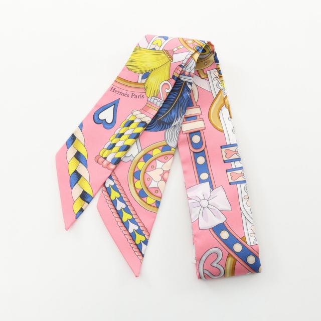 06 ファッション 美品！エルメス ツイリーリボンスカーフHARNAIS DE COEUR