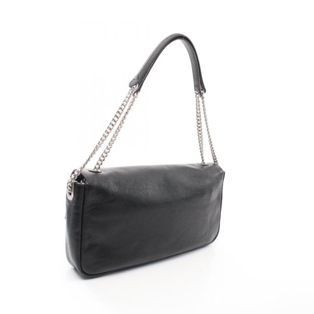 FENDI フラット バゲット ブラックレザー バッグ フェンディ ズッカ