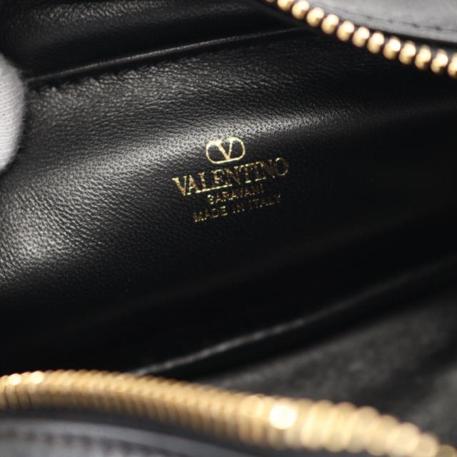 ヴァレンティノ・ガラヴァーニ Valentino Garavani Vロゴ ハンドバッグ バッグ レザー レディース ブラック系 5W0P0AG6RFV0NO 【新品】 ハンドバッグ