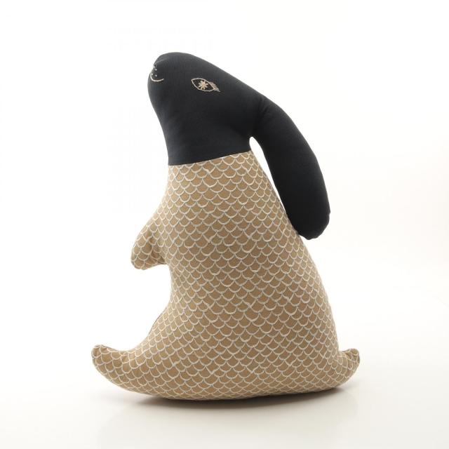 ミナペルホネン mina perhonen usagi cushion MERMAID アクセサリー キャンバス レディース ブラック系 / ベージュ系 【中古】