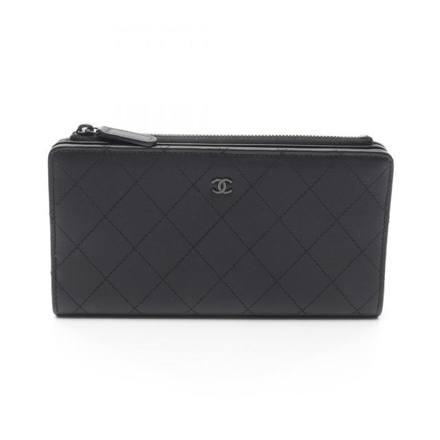 シャネル CHANEL マトラッセ ソーブラック 二つ折り長財布 財布 カーフ（牛革） レディース ブラック系 【中古】